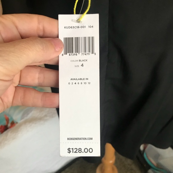 Dress - Picture 3 of 3